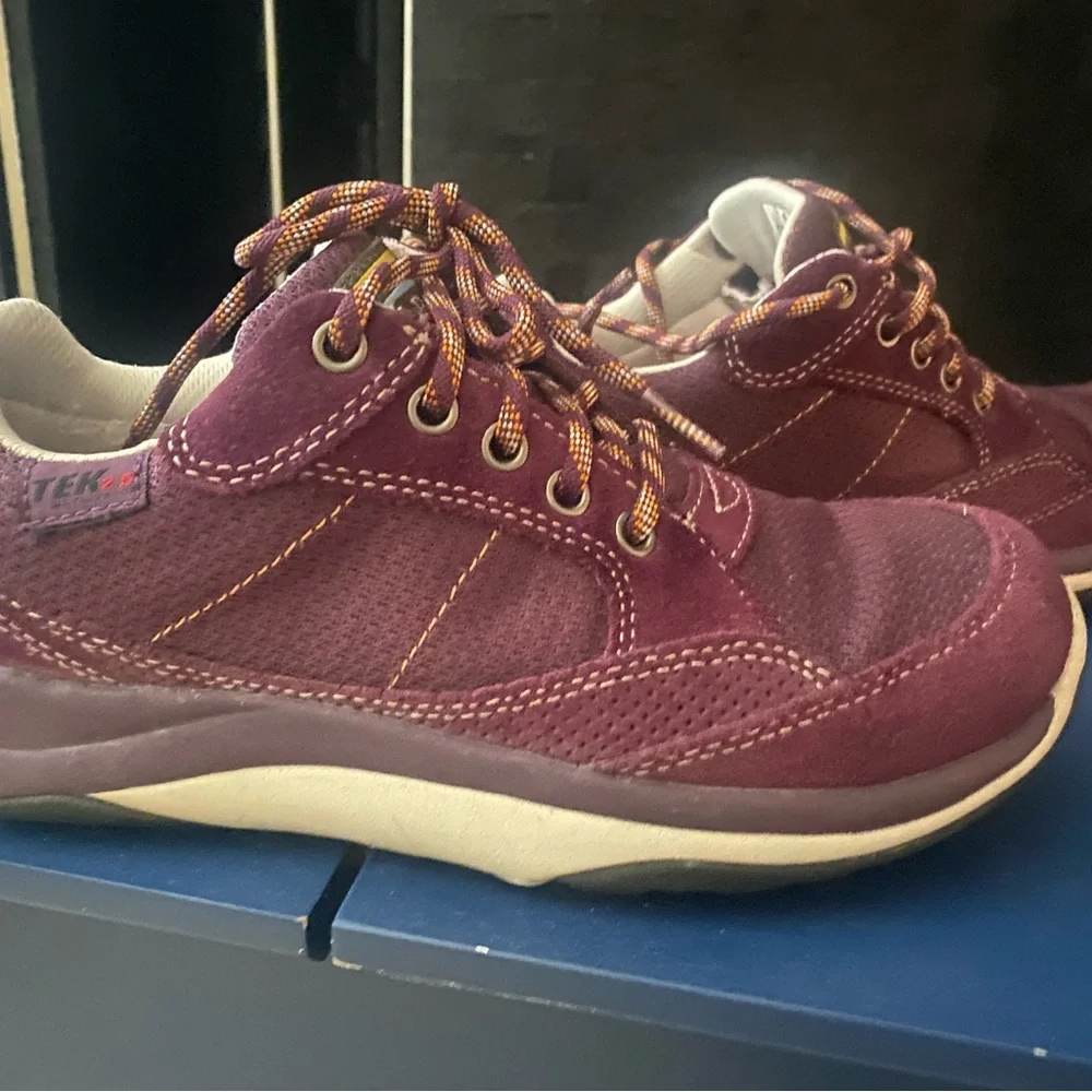 LLBean - Picture 4 of 12